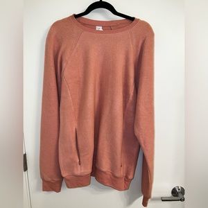 SOLD - Alo Yoga Men’s Triumph Crewneck Sweatshirt - Soft Clay - Large